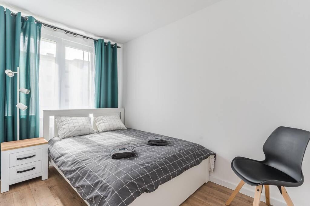 Uroczy Apartament 2 Pokoje - 10 Min Do Morza! Gdansk Exterior foto