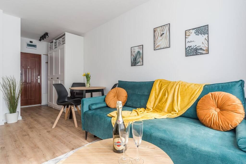 Uroczy Apartament 2 Pokoje - 10 Min Do Morza! Gdansk Exterior foto